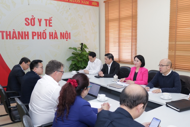 Hà Nội mong muốn thúc đẩy quan hệ hợp tác với Pháp trong lĩnh vực y tế