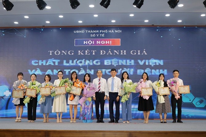 Ngành Y tế Hà Nội: Phát động cao điểm phong trào thi đua chào mừng các ngày lễ lớn năm 2024