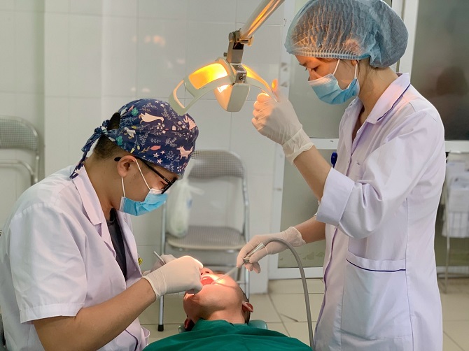 Nỗ lực đáp ứng tốt nhu cầu khám, chữa bệnh của nhân dân